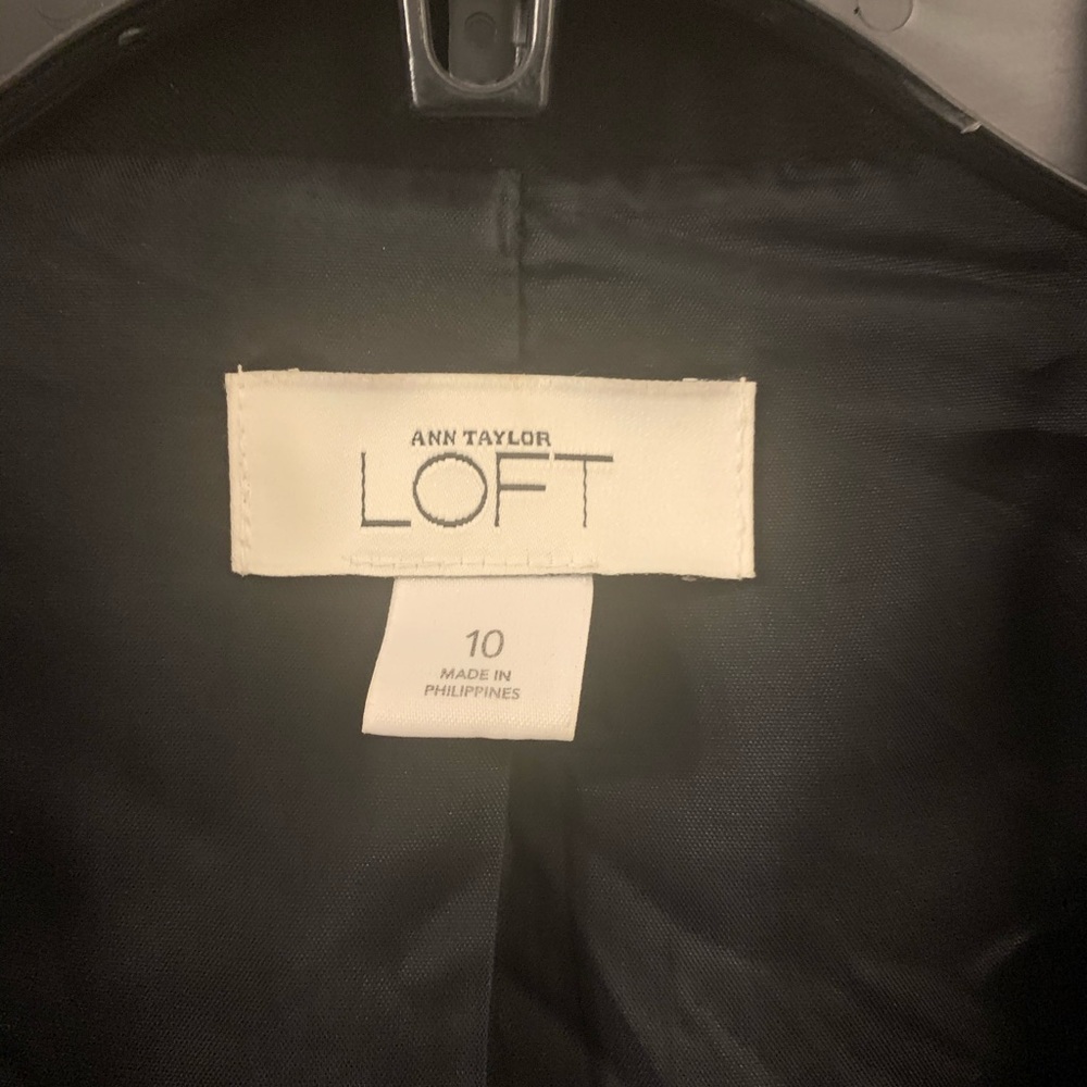 Ann Taylor Basic Black Blazer - image 3